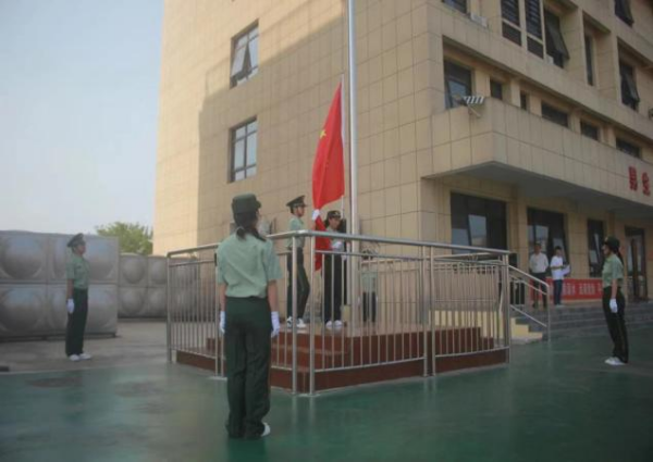 岳陽市江南通信職業(yè)技術(shù)學校,岳陽江南學校,岳陽江南通信學校,岳陽職業(yè)學校