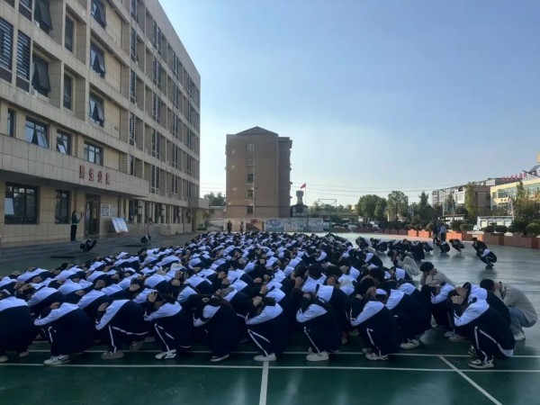 岳陽(yáng)市江南通信職業(yè)技術(shù)學(xué)校有限公司,岳陽(yáng)江南學(xué)校,岳陽(yáng)江南通信學(xué)校,岳陽(yáng)職業(yè)學(xué)校